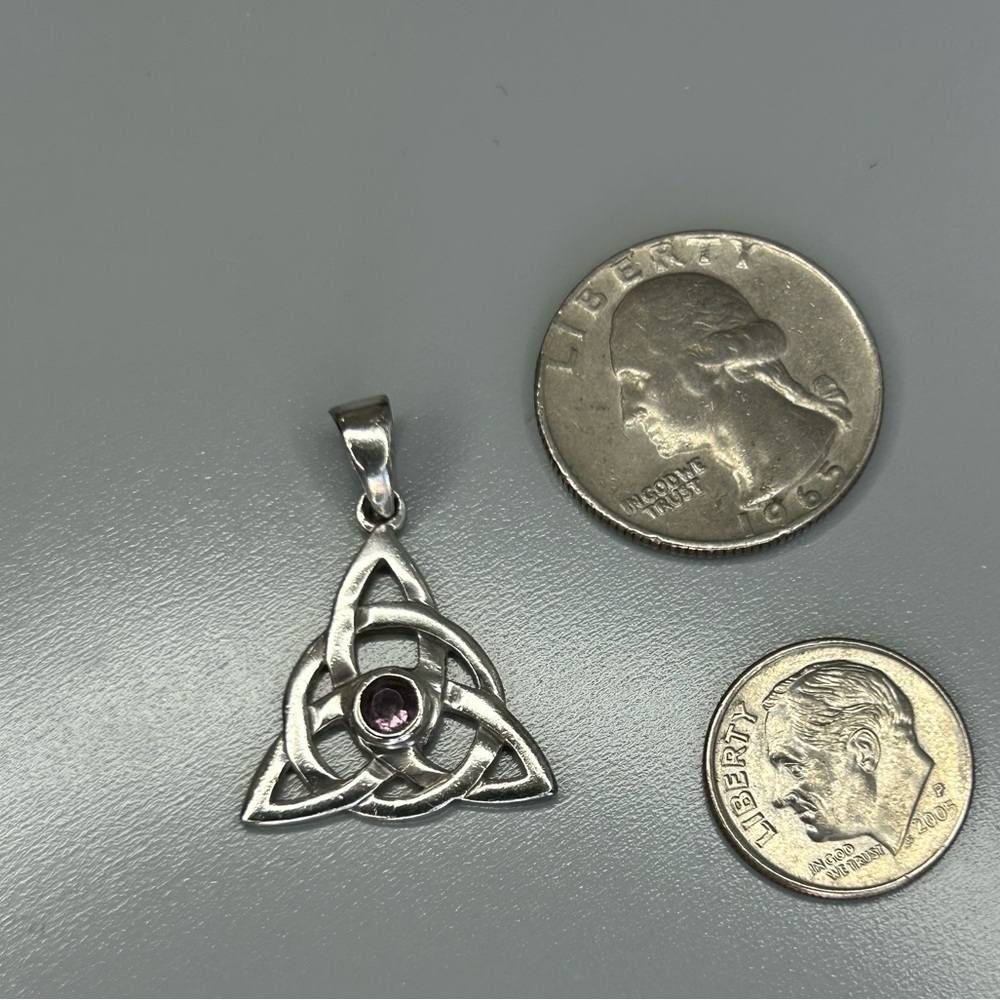 Vintage sterling silver Celtic knot amethyst stone